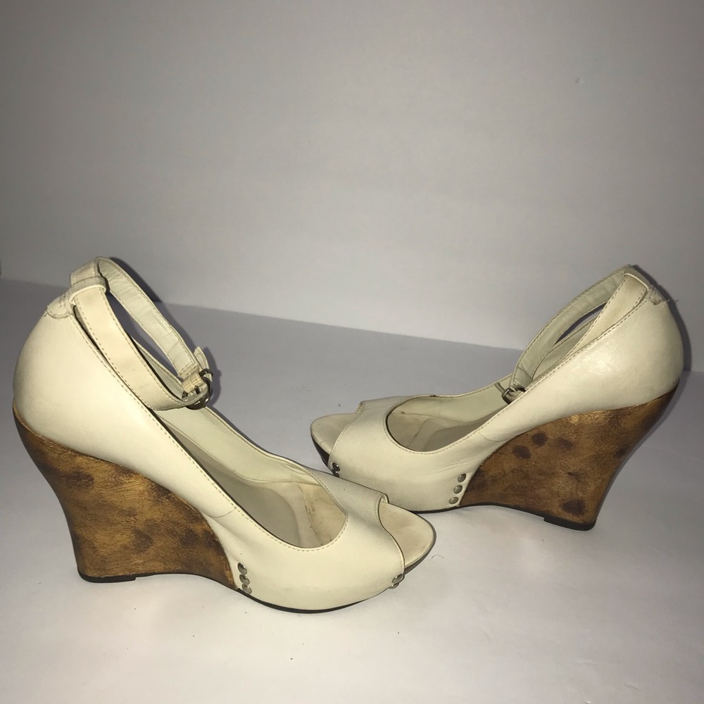 Aldo Open Toe Wedge Sandal Size 9